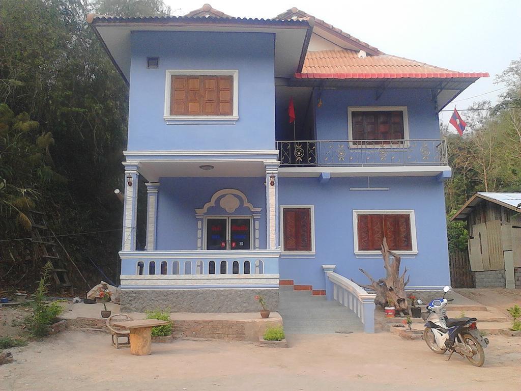 Phonephithak Guesthouse Muang Pakbèng 외부 사진