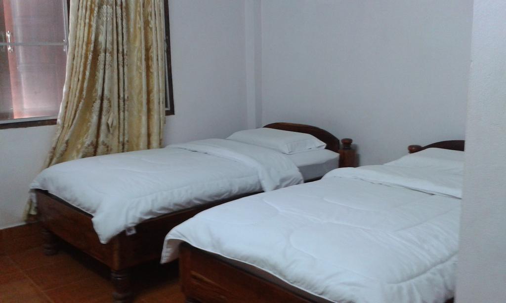 Phonephithak Guesthouse Muang Pakbèng 외부 사진